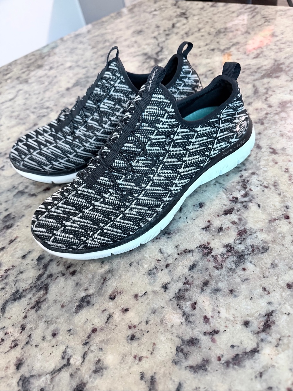 Skechers Black & White Patterned Slip-On Memory Foam Sneakers